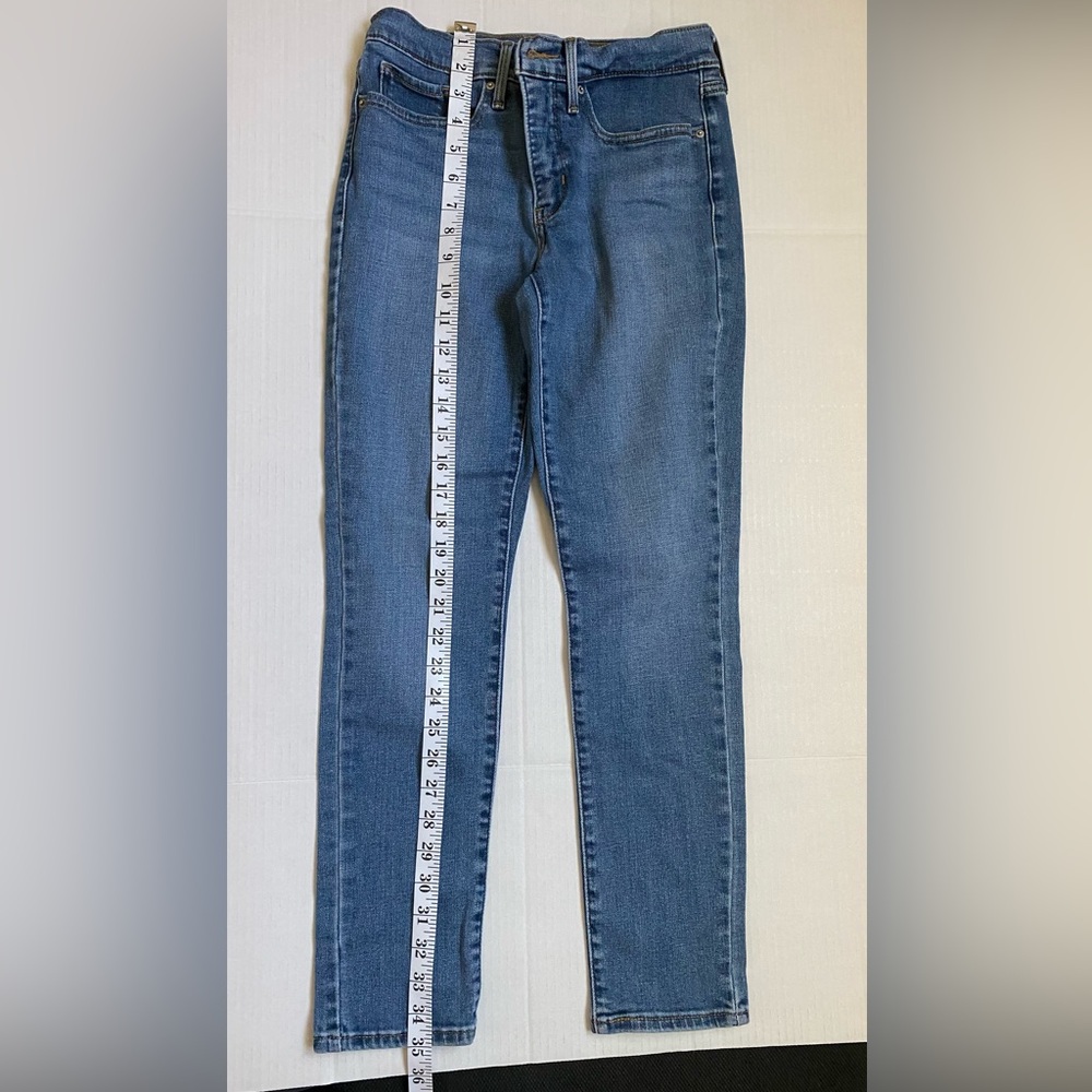Levi's Women's 311 Skinny Jeans in Blue